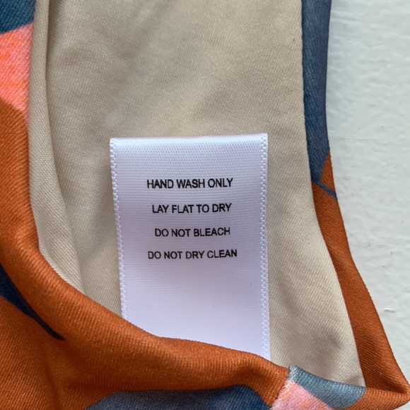 Kitty & vibe Bikini - Picture 9 of 14